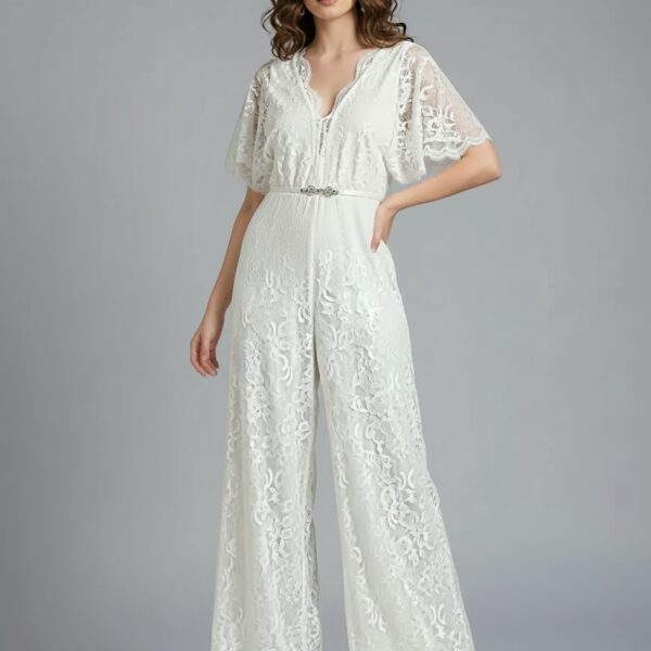 Tenue mariage combi pantalon élégante pour cérémonie